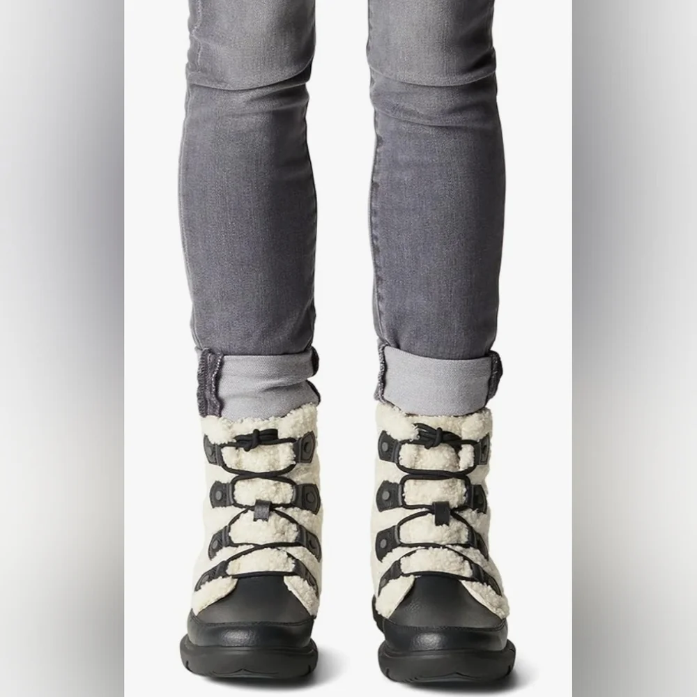 Sorel Women's Explorer II Joan Cozy Boots Size 9 NWOT MSRP $165